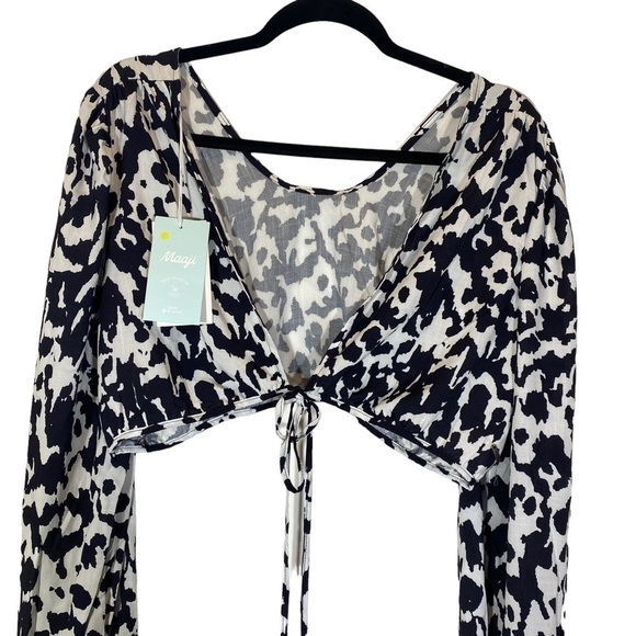 Maaji Spot Butterfly Grace Medium  crop short top coverup black white New w Tags - Picture 2 of 7